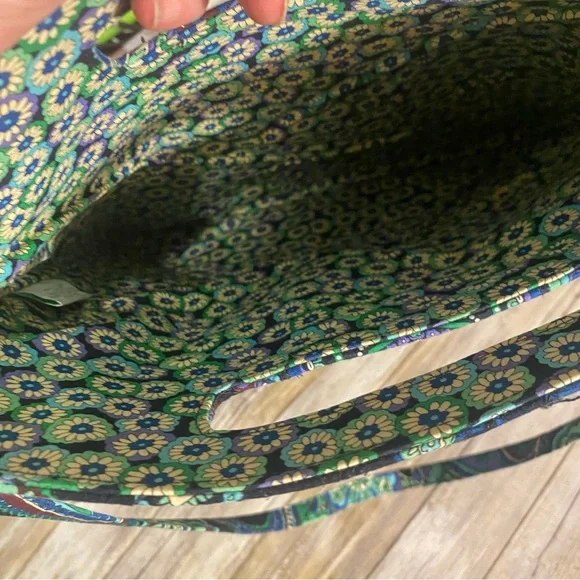 Vera Bradley 2009 Holiday Blue Rhapsody Tote - Picture 3 of 7